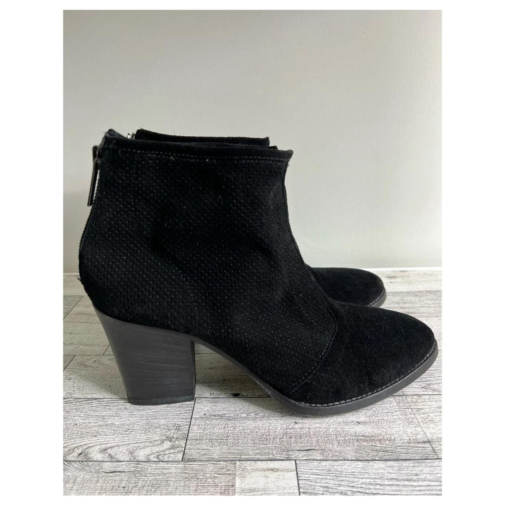 Aquatalia Boots Womens Size 9 Black Suede Ankle Booties Whimsigoth Witchy Boho - Picture 2 of 14